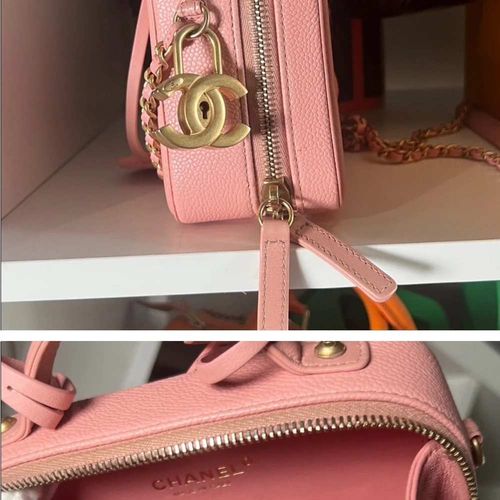 CHANEL Pink Quilted Vanity Camera Crossbody Bag with Matching Wallet - Picture 7 of 9